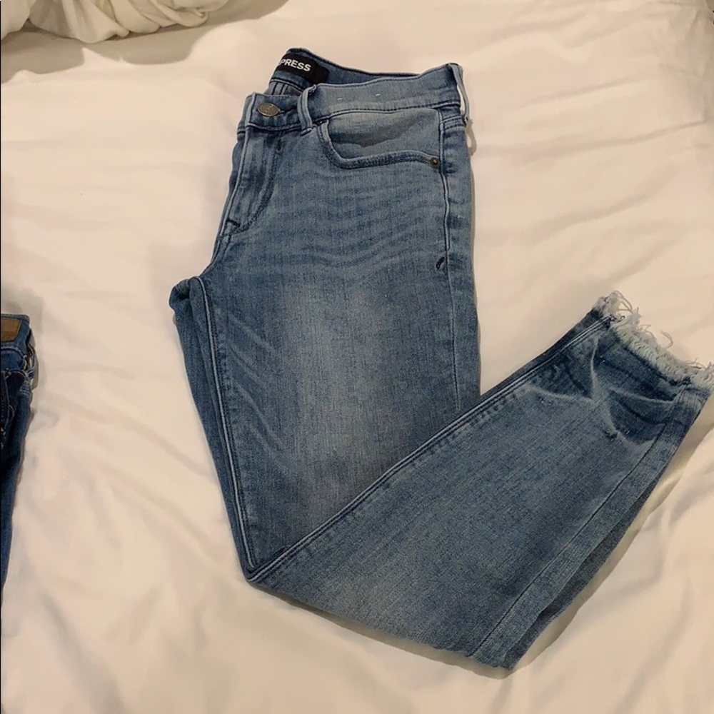Light wash denim